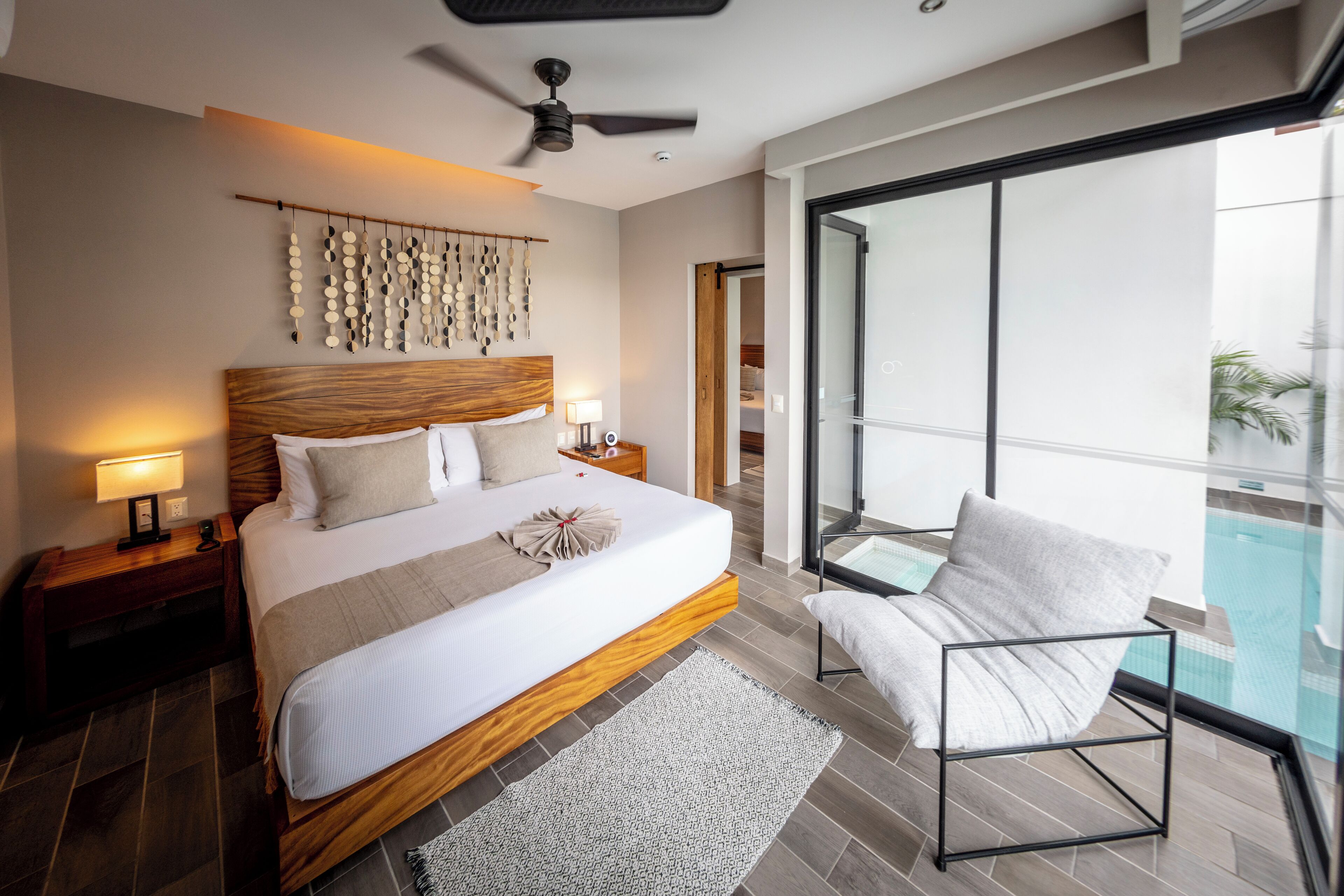 Master Plus | Free minibar, in-room safe, individually decorated