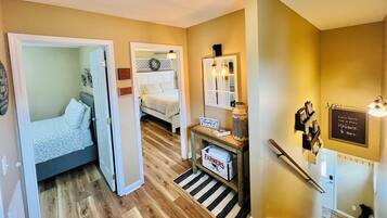 2 bedrooms, iron/ironing board, travel cot, WiFi