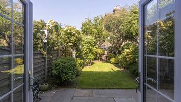 House | Property grounds