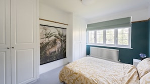 Casa | 3 habitaciones, tabla de planchar con plancha y wifi gratis