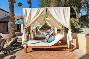 Villa (Multiple Bedrooms) | Interior - Luxe 7bdr Oasis w/ Pool, Putting Green, Game Room Villa Del Gallo by Avantstay (Indio)