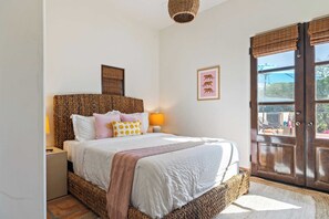 Villa (Multiple Bedrooms) | Intérieur