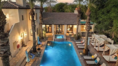 Luxe 7bdr Oasis w/ Pool, Putting Green, Game Room Villa Del Gallo by Avantstay