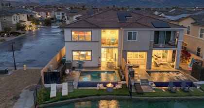 Sunburst by Avantstay Lakefront + Mountain Views