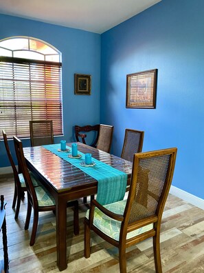 Dining - “The Mango House” Family Paradise - Close to Beach/METS/PGA (Port St. Lucie)