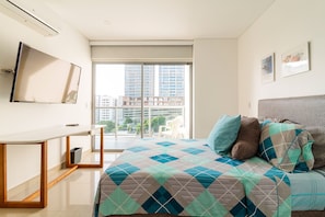 1 bedroom, desk, iron/ironing board, free WiFi