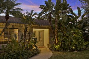 Exterior detail - Private Backyard w/ Heated Pool Near Anna Maria Island & Siesta Key Beaches! (Bradenton)