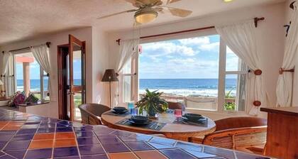 Extraordinary Ocean Views - 2 bed / 2 bath and pool