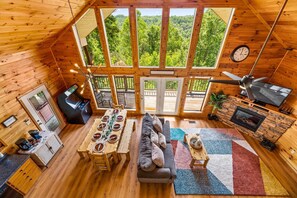 Interior - Smoky Mountain Cabin w/ Panoramic Views, Hot Tub, Game Room (Sevierville)