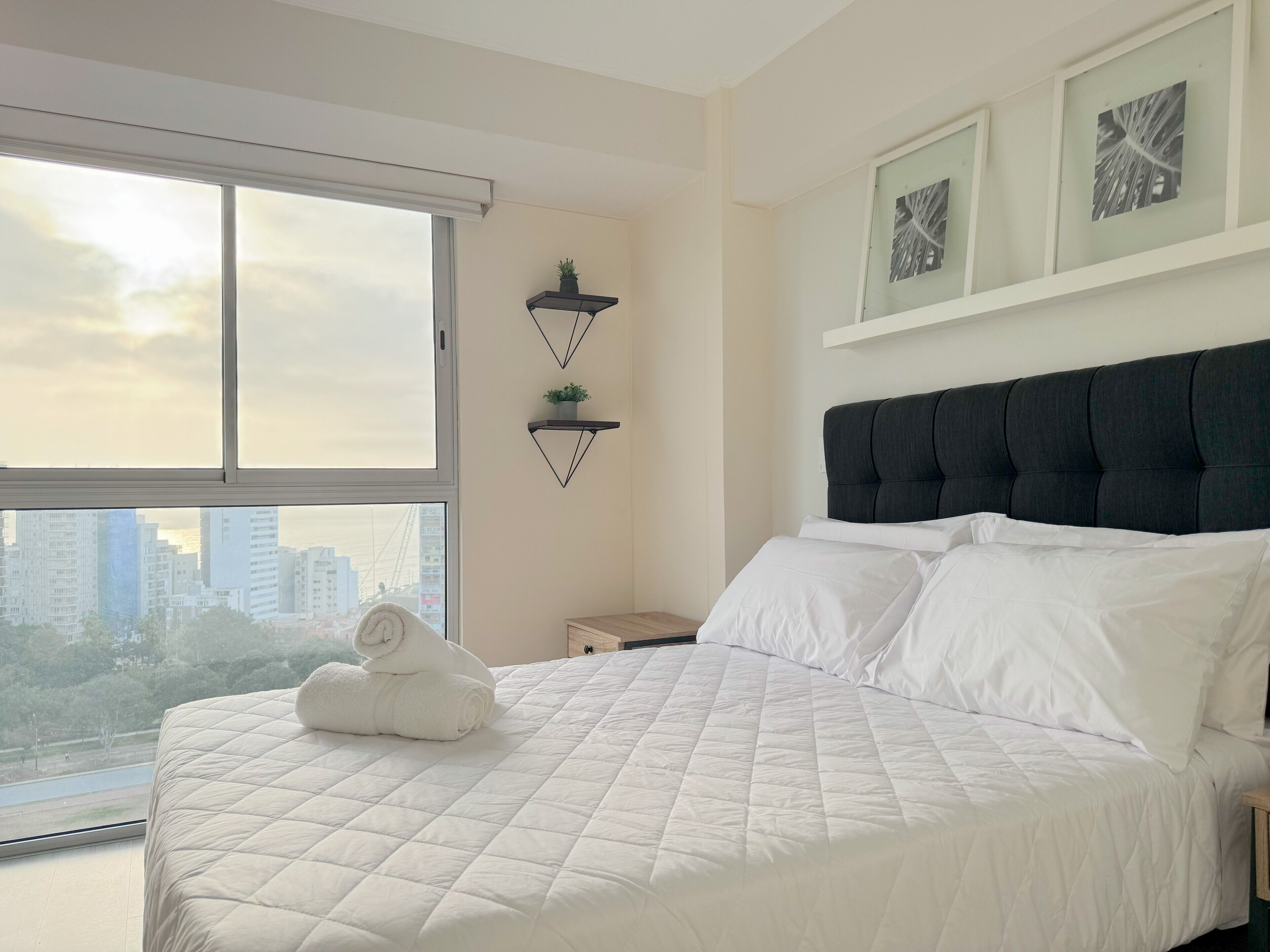 1 chambre, fer et planche à repasser, Wi-Fi gratuit, draps fournis