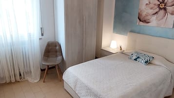 2 bedrooms, WiFi, bed sheets