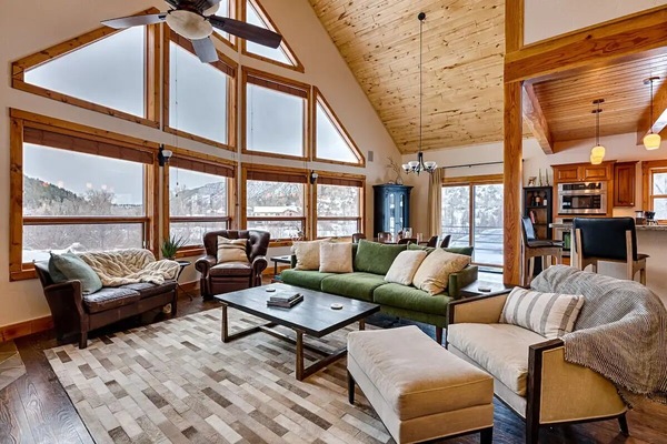 Smart TV, mesa de ping pong