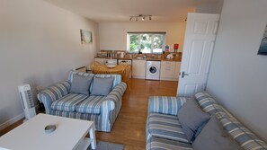 Smart TV - Polmaro -  an apartment that sleeps 2 guests  in 1 bedroom (St Mawes)
