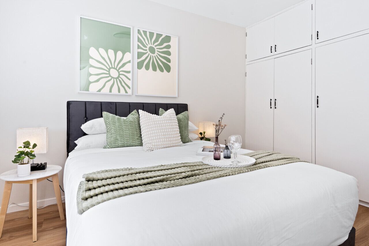 1 bedroom, iron/ironing board, travel crib, WiFi