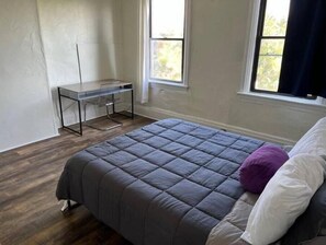 4 bedrooms - Spacious 4BR near Downtown (Pittsburgh)