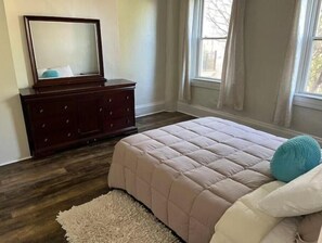 4 bedrooms - Spacious 4BR near Downtown (Pittsburgh)