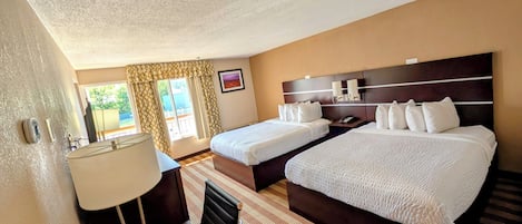 1 Schlafzimmer, Schreibtisch, laptopgeeigneter Arbeitsplatz