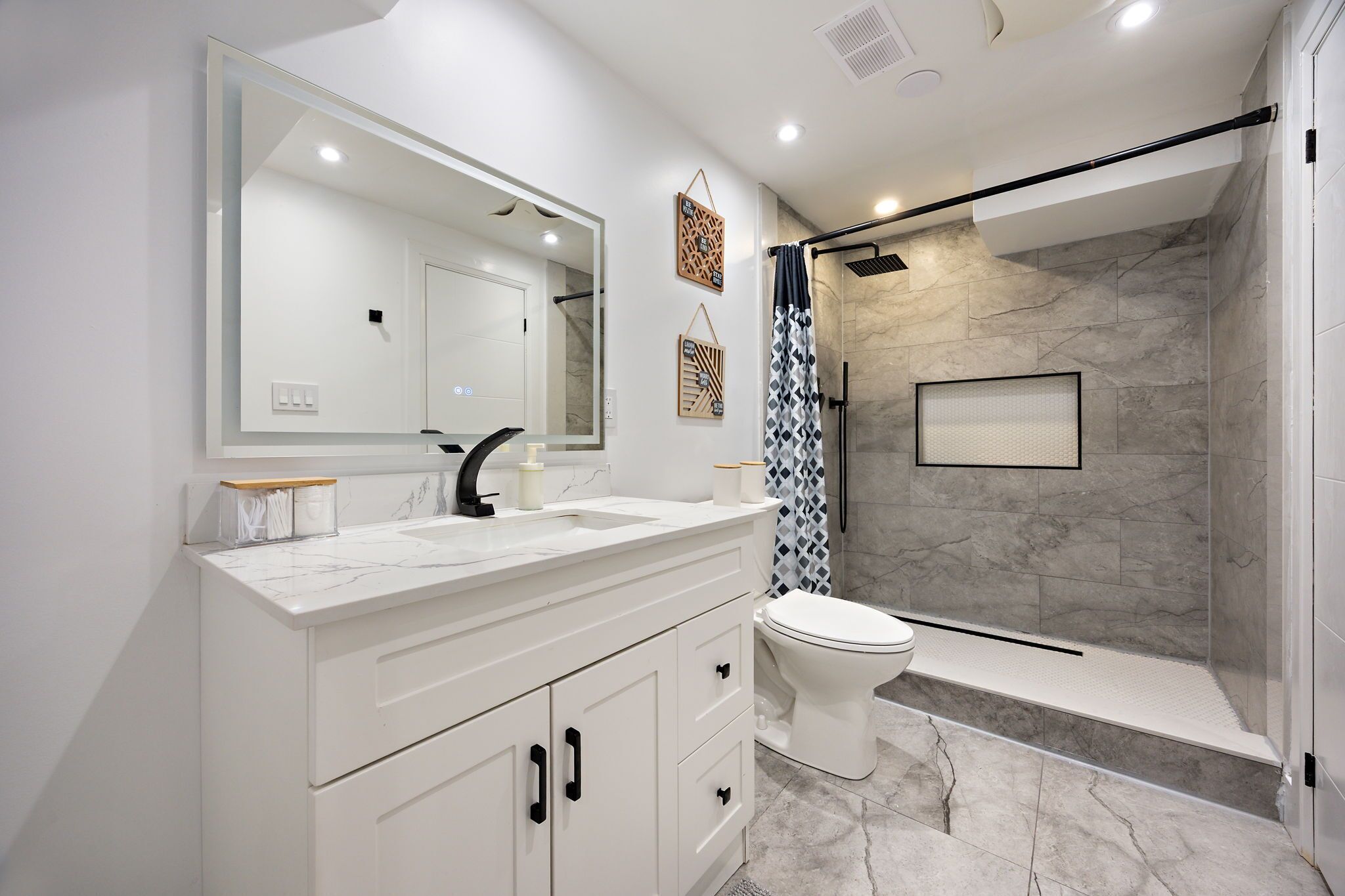 Towels, soap, shampoo