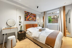 1 quarto, ferros/tábuas de passar roupa, Wi-Fi, roupa de cama