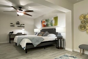3 bedrooms, desk, iron/ironing board, travel cot