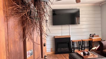 Smart TV, fireplace, printers