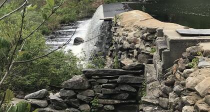 Farmhouse on Otis Pond