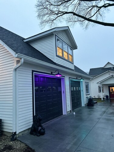 A short walk from downtown Franklin, Indiana!