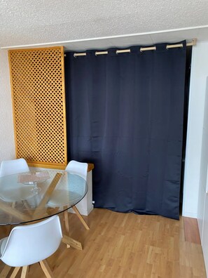 Dining - Apartment 'Résidence L'olympia' with Private Terrace (MONTGENEVRE)