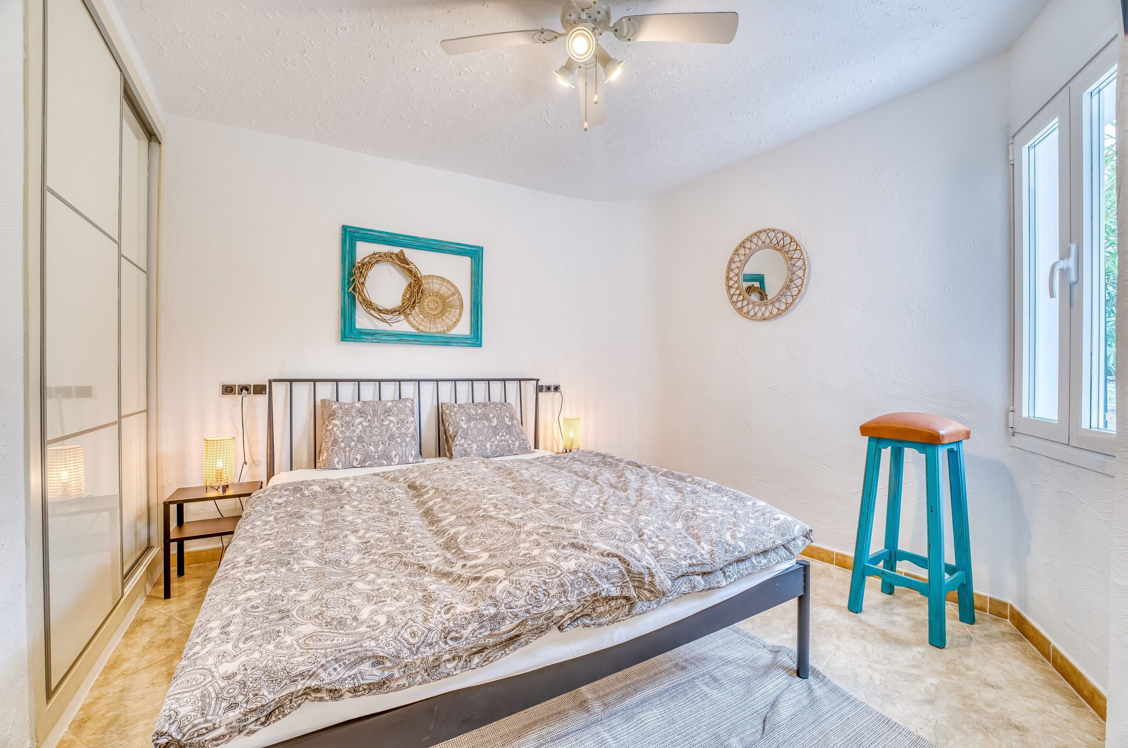 3 chambres, Wi-Fi gratuit, draps fournis