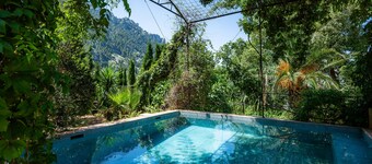 Country House 'Sa Cabana D'es Vicari' with Mountain View, Private Pool and Wi-Fi
