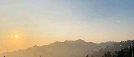 الإطلالة من المنشأة