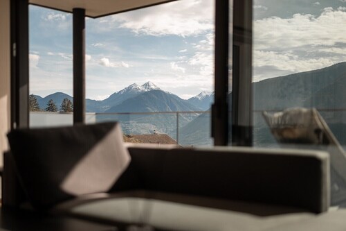 Chalet "Goyen" with Shared Pool, Private Terrace & Wi-Fi