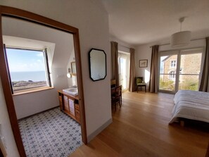 4 chambres, fer et planche Ă repasser, Wi-Fi gratuit, draps fournis