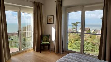 4 chambres, fer et planche Ă  repasser, Wi-Fi gratuit, draps fournis