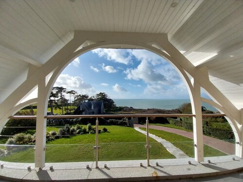 Villa 'Paqueray' avec vue sur la mer, terrasse privée et Wi-Fi