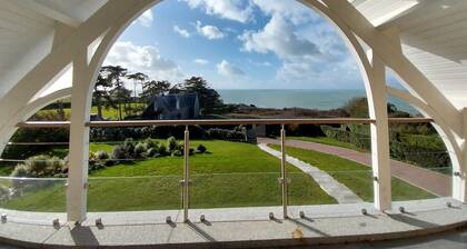 Villa 'Paqueray' avec vue sur la mer, terrasse privée et Wi-Fi