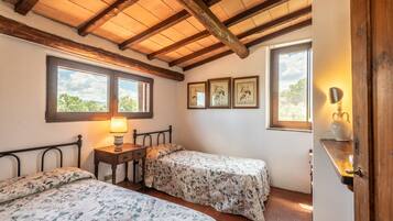 3 habitaciones, wifi gratis y ropa de cama