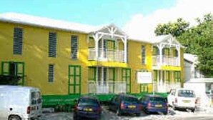 Exterior - El Rancho (Grand-Bourg)