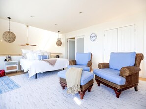 5 bedrooms, iron/ironing board, Internet