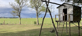Casa de Campo Rústica, a 15 Minutos del Centro de Tandil y Circuitos Turísticos