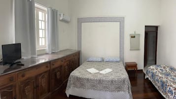 1 quarto, ferros/tábuas de passar roupa, Wi-Fi, roupa de cama