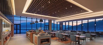 Oakwood Suites Chongli