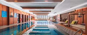 Piscine couverte