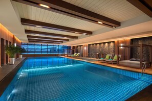Indoor pool - Oakwood Suites Chongli (Zhangjiakou)
