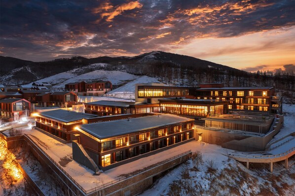 Exterior - Oakwood Suites Chongli (Zhangjiakou)