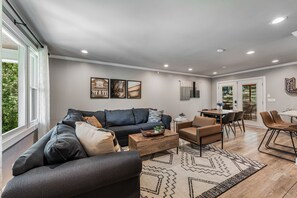 Smart TV, fireplace, books
