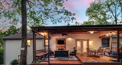 Secluded Wooded Haven in the Heart of Nashville