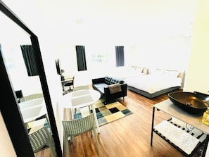 Sengetøy av topp kvalitet, skrivebord og skrivebord for bærbar PC