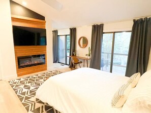 4 Schlafzimmer, Zimmersafe, Bügeleisen/Bügelbrett, WLAN