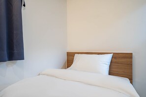 Standard Single Room | Desk, laptop workspace, free WiFi, bed sheets - Rose Inn (Seoul)